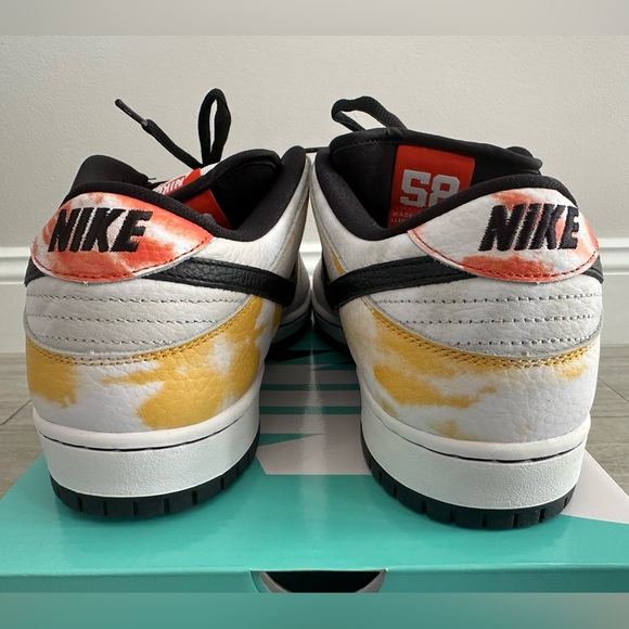 Nike SB Dunk Low Pro QS Tie Die Rayguns BQ6832-101 White Black Orange Flash 12 main image 13